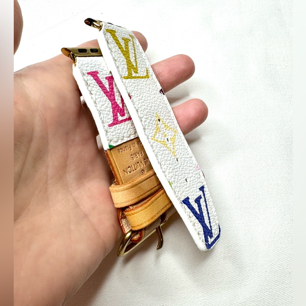 🩷🤍 Louis Vuitton Apple Watch band White multicolor Hand crafted ♻️ - Picture 2 of 15